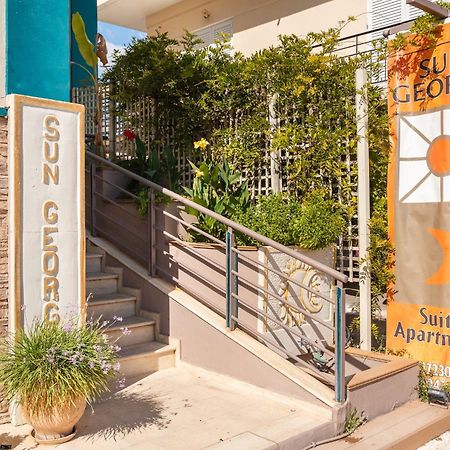 Sun George Aparthotel Finikounta Luaran gambar