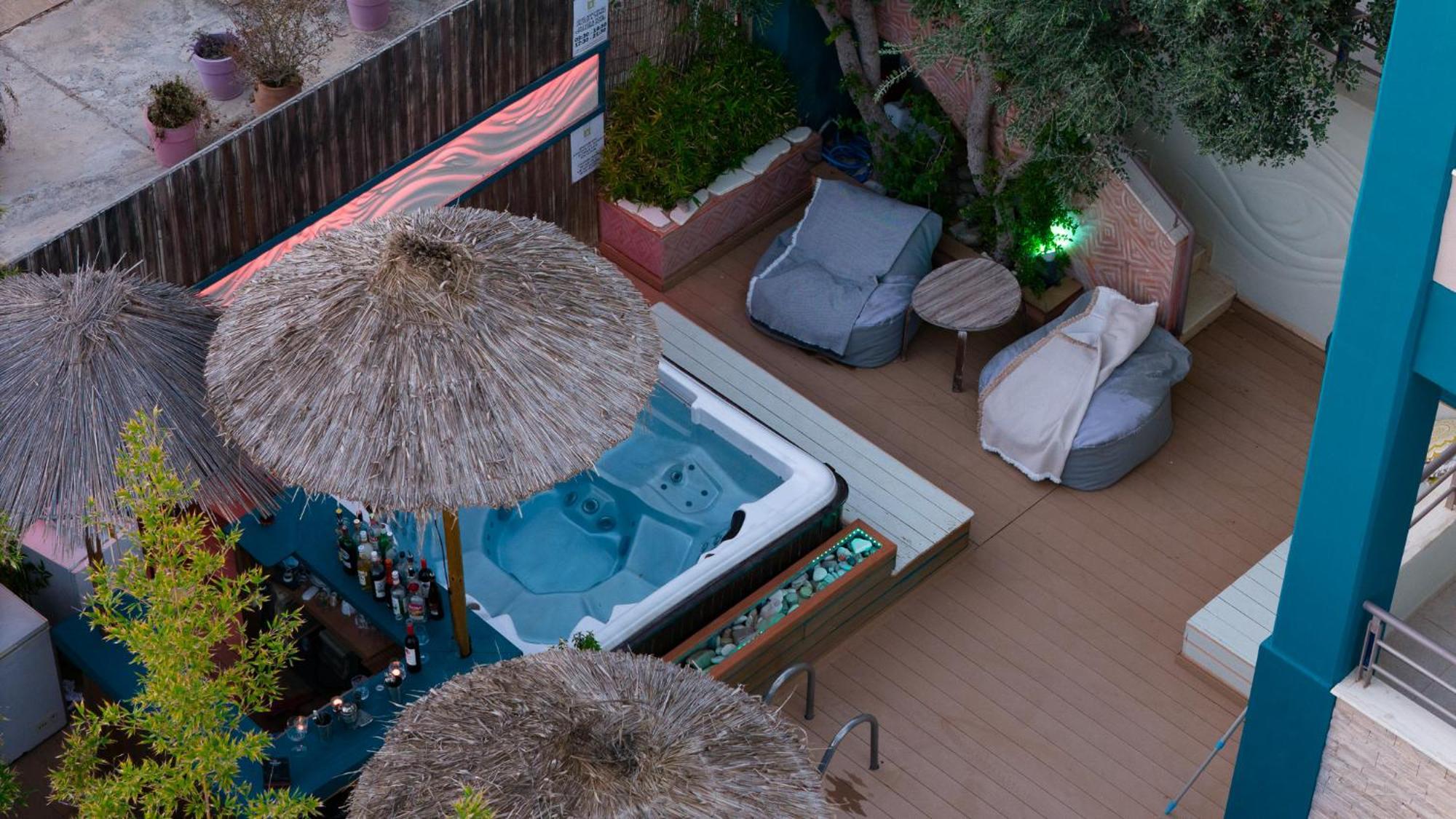 Sun George Aparthotel Finikounta Luaran gambar